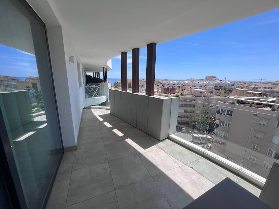 Infinity Estepona Centro Bagian luar foto